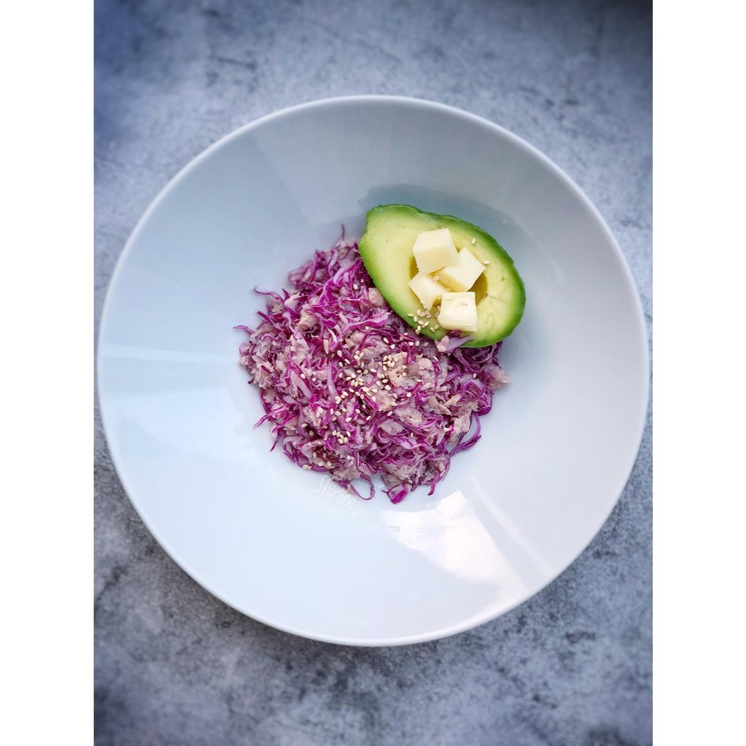 不吃沙拉会挂
Luscious salad