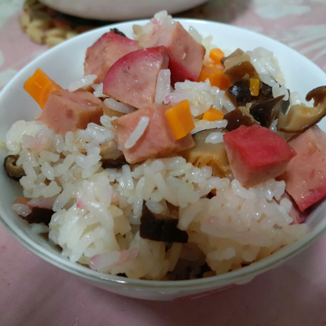 电饭锅蔬菜蒸饭