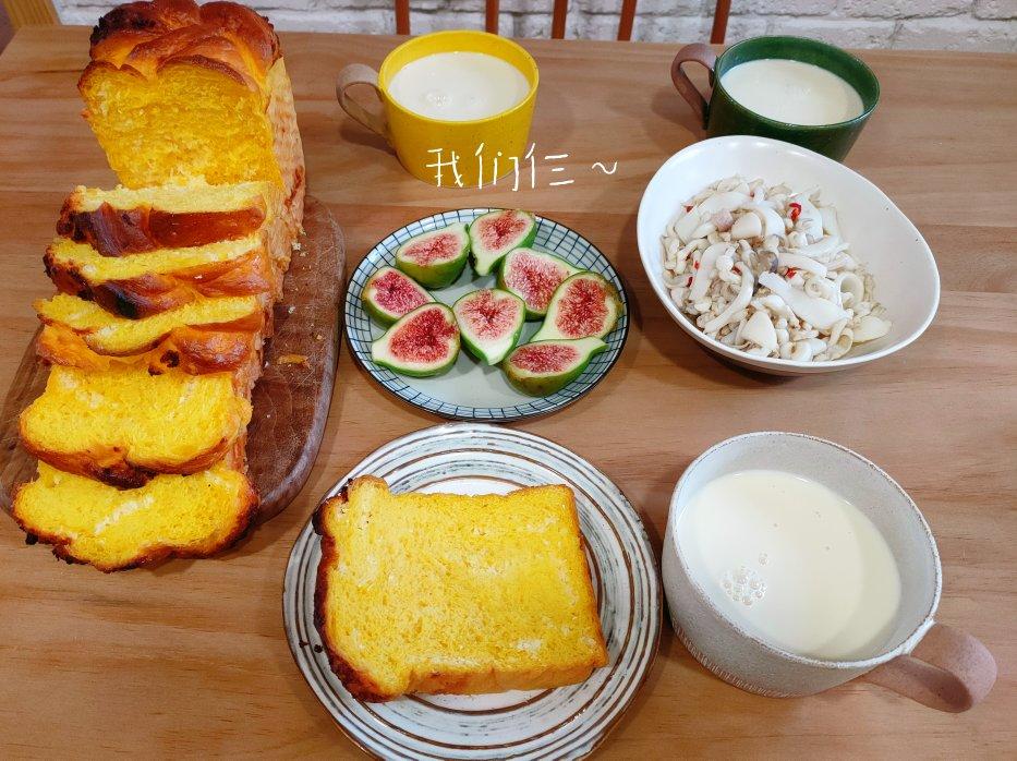 手撕椰蓉南瓜吐司