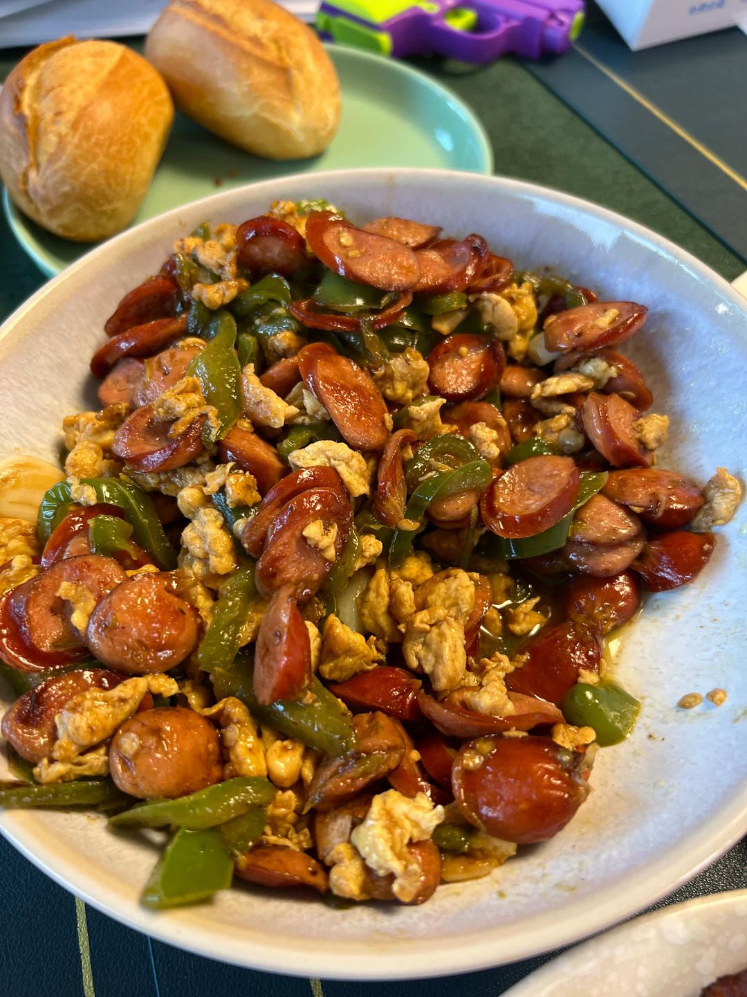 青椒香肠炒鸡蛋