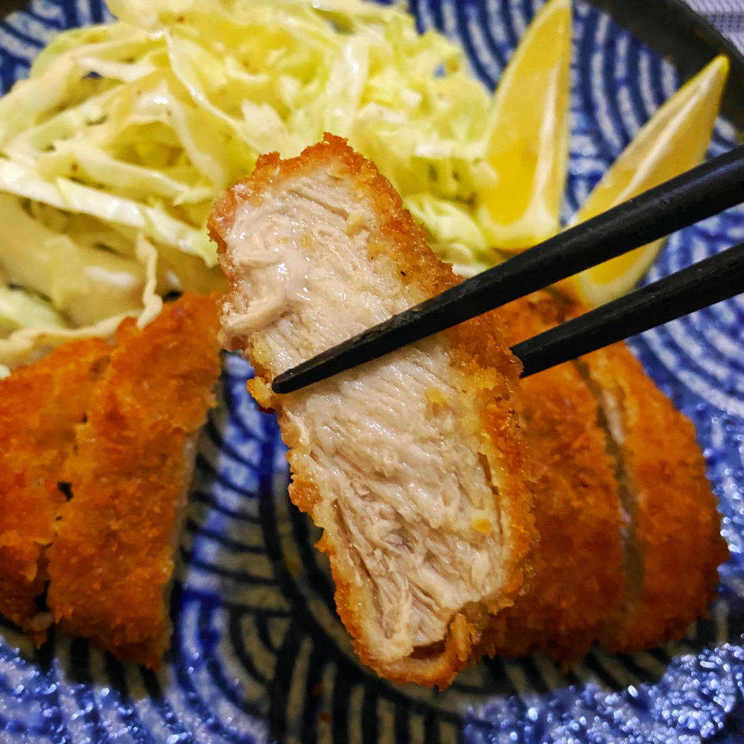 日式炸猪排（附炸猪排酱超⋯好吃😋）