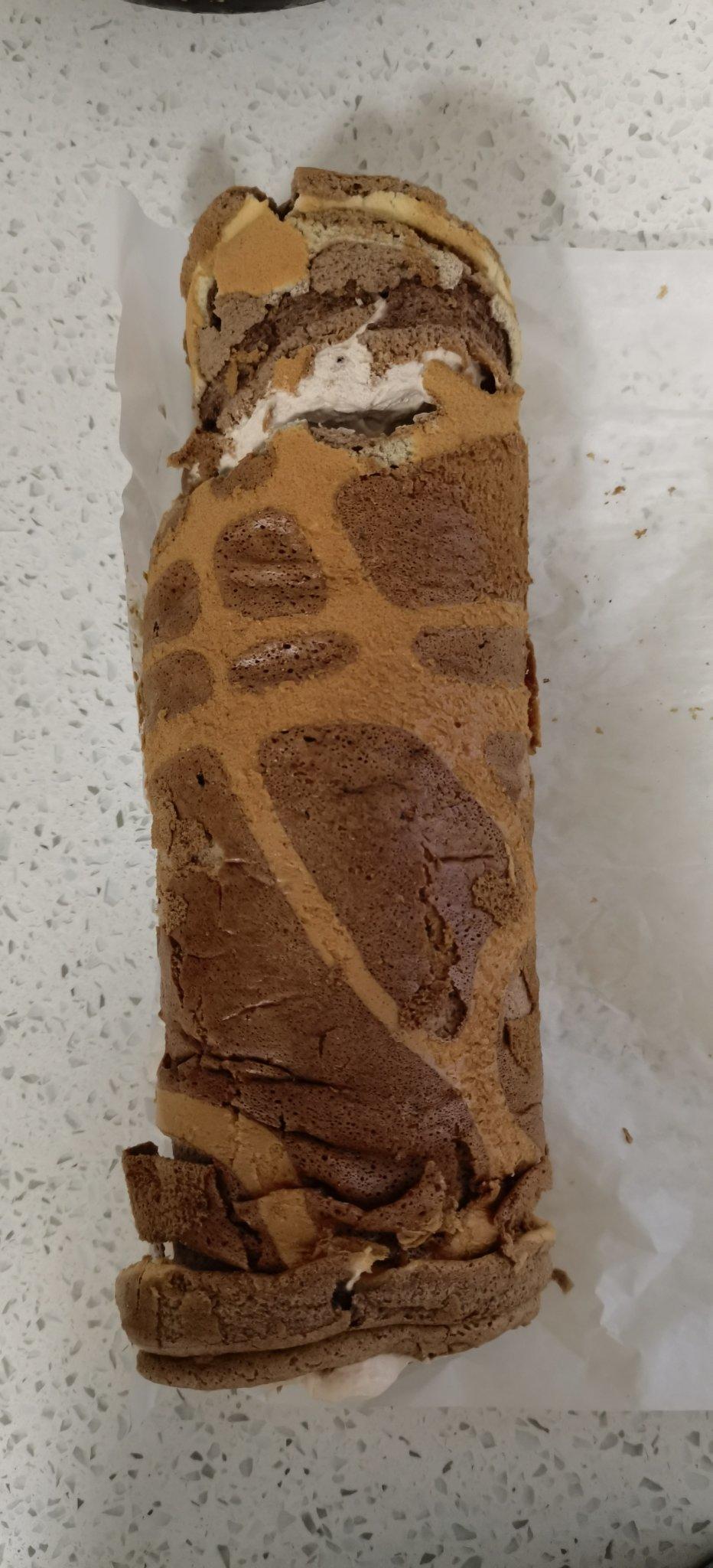 长颈鹿可可蛋糕卷