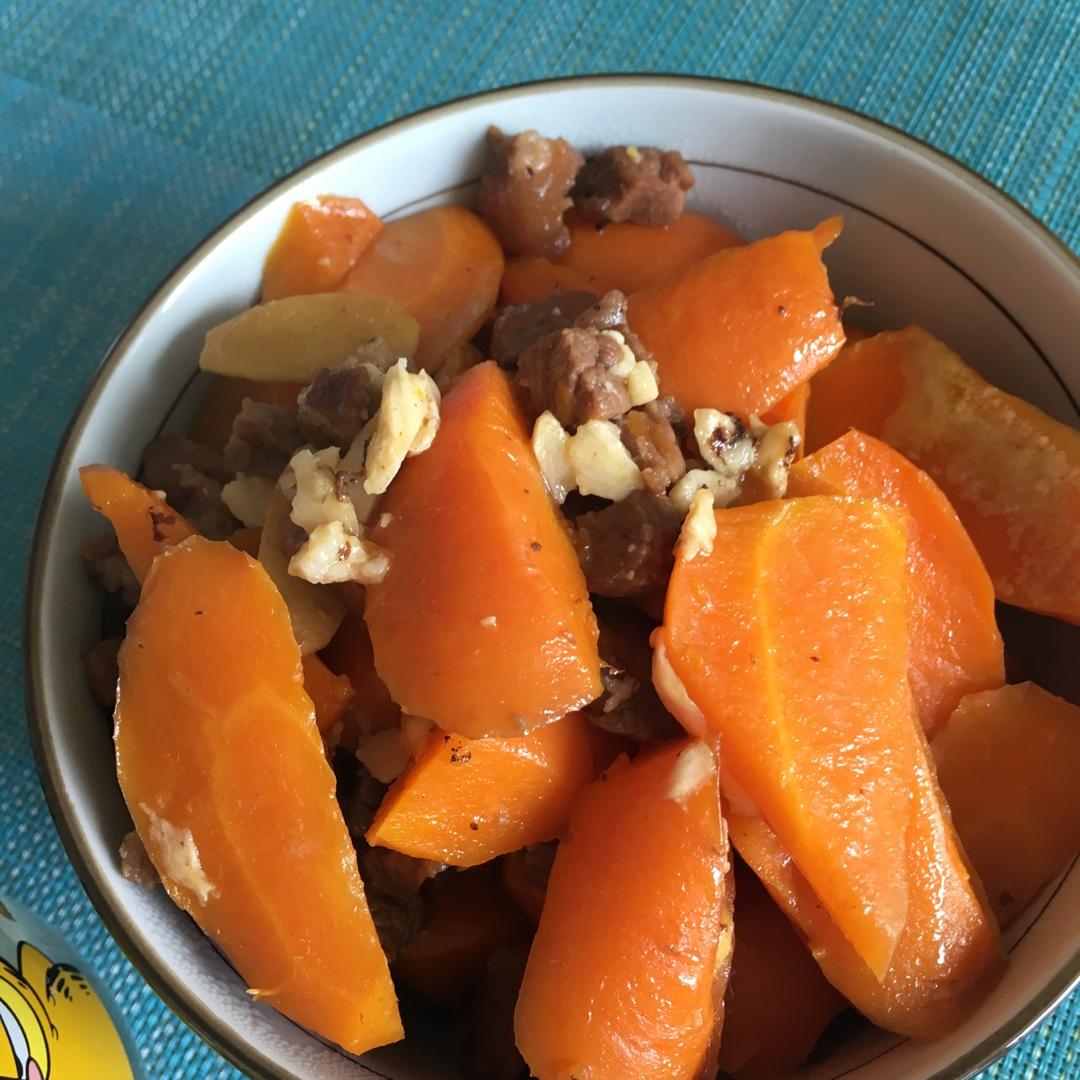 胡萝卜土豆烧牛腩