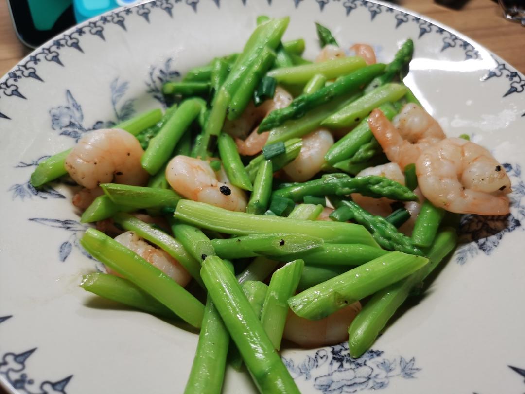 清炒芦笋虾仁