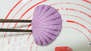 紫薯贝壳馒头的做法 步骤9