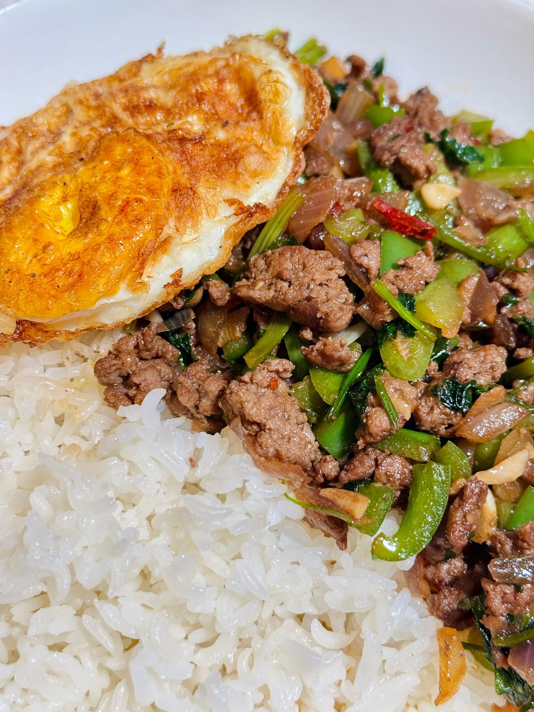 泰式打抛牛肉/猪肉碎饭