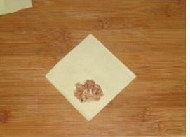香菇鲜肉馄饨的做法 步骤2
