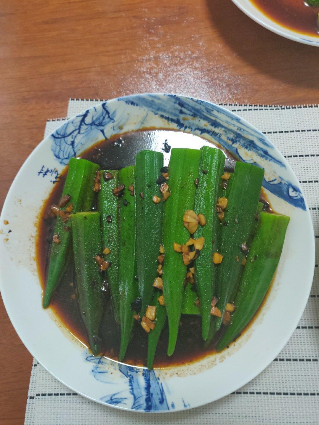 蒜蓉秋葵