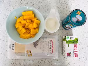 超简单的芒果椰浆奶冻的做法 步骤1