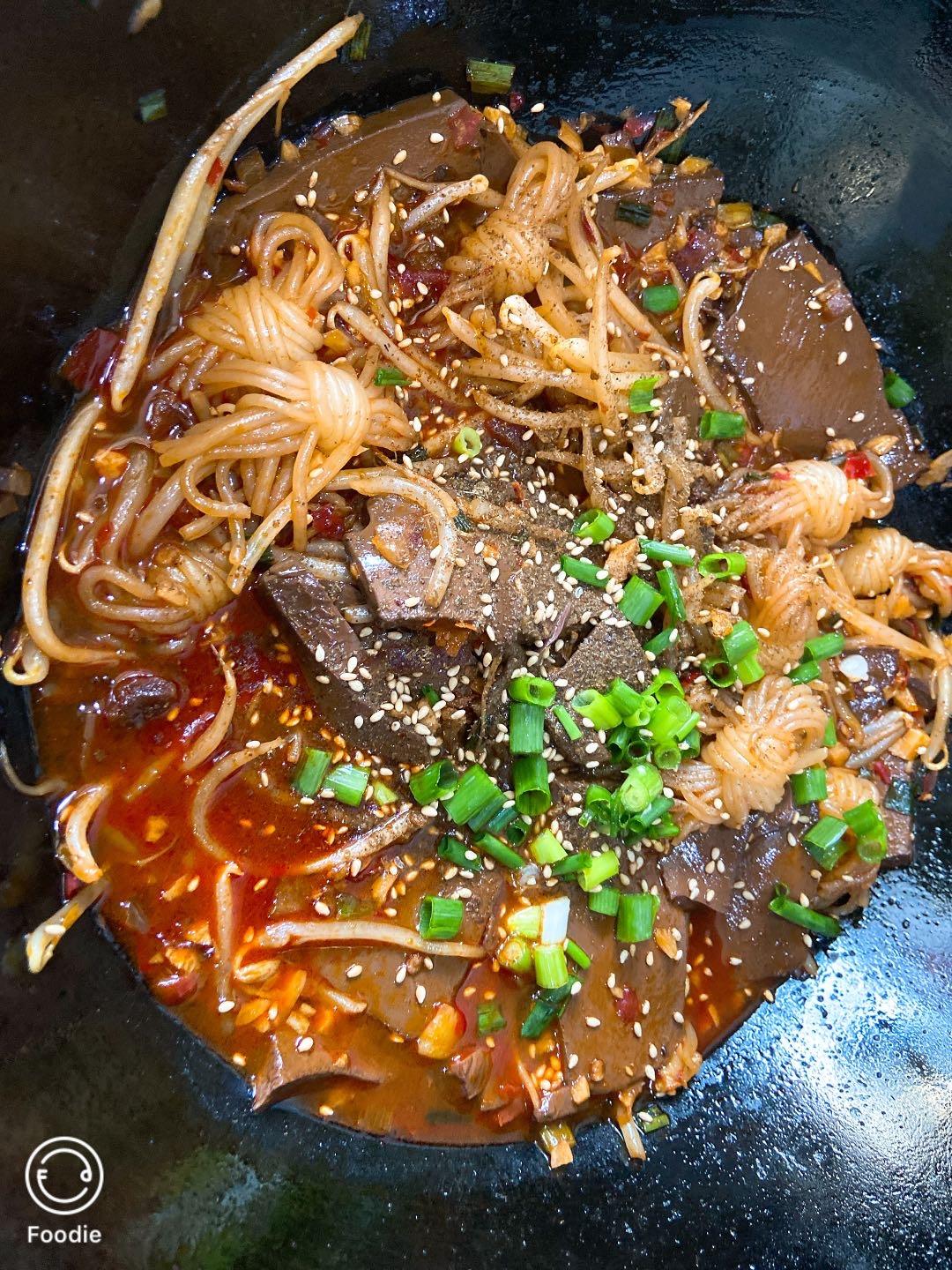 冒鸭血，让一碗白饭幸福飞起！