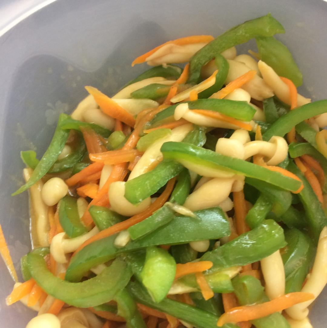 蚝油彩椒白玉菇