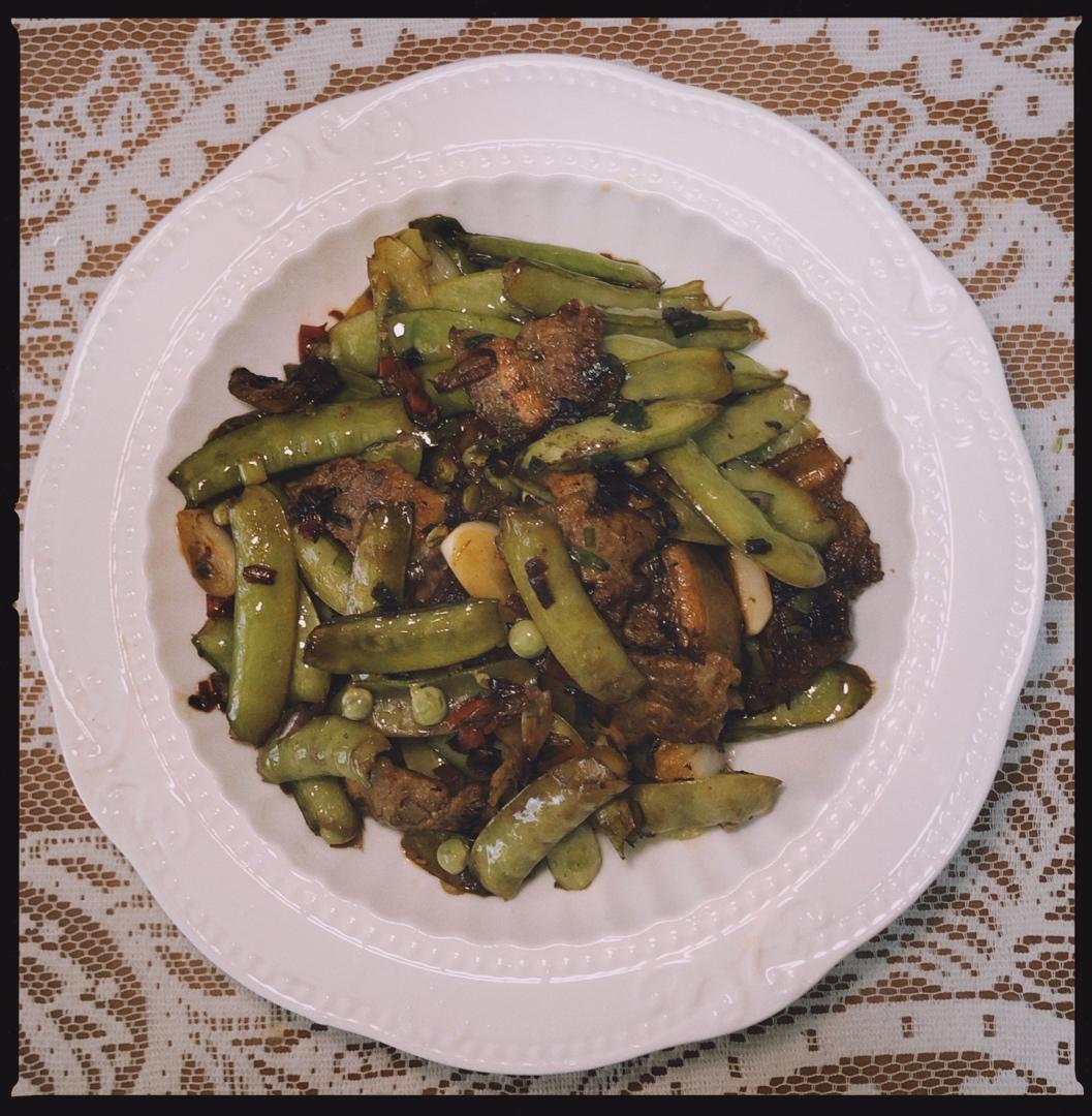 五花肉炒四季豆