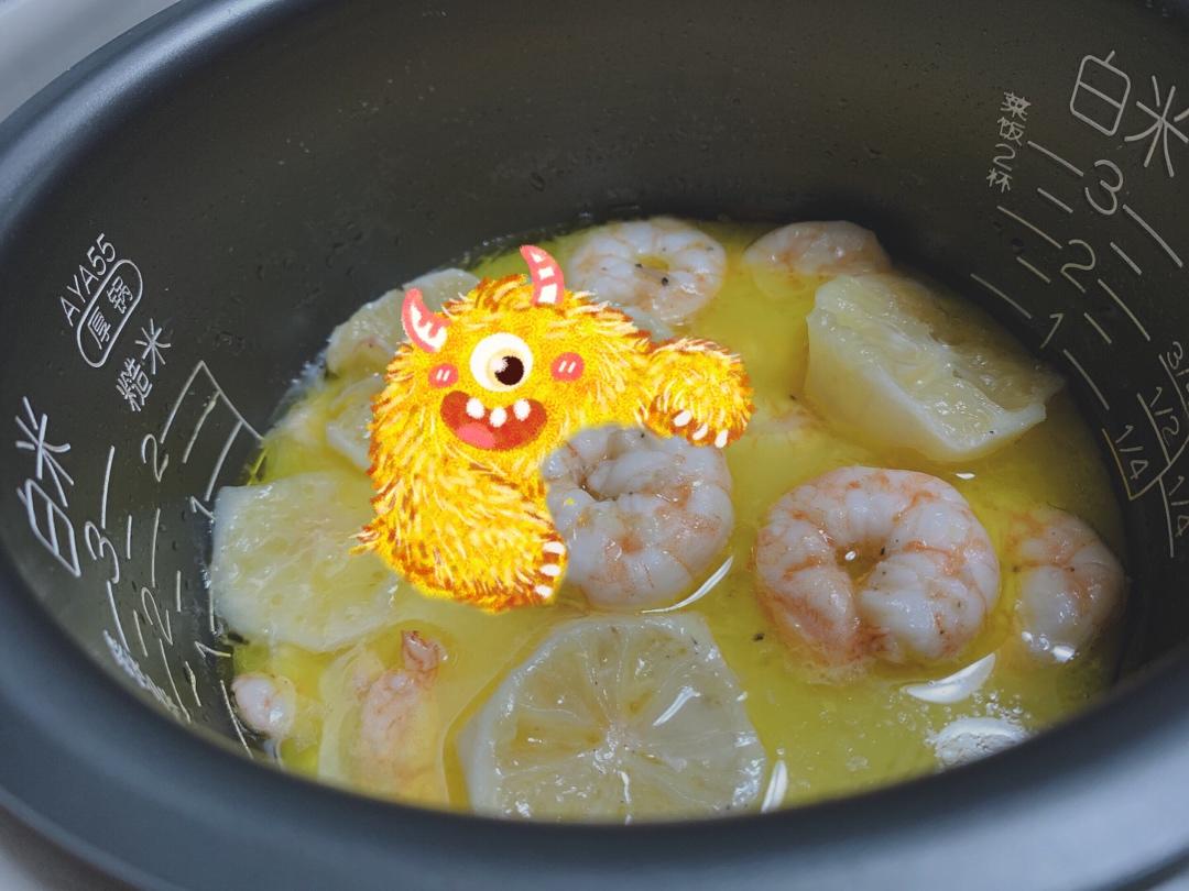 【电饭煲黄油柠檬虾】