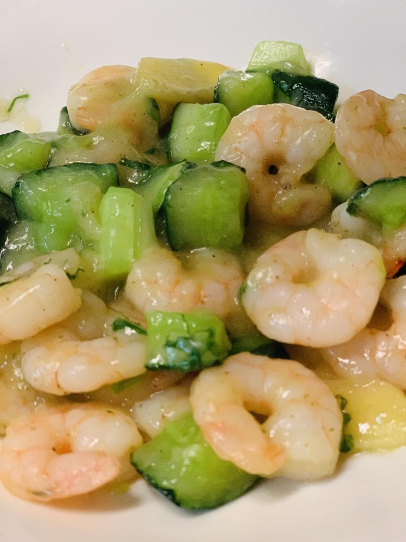 黄瓜炒虾仁