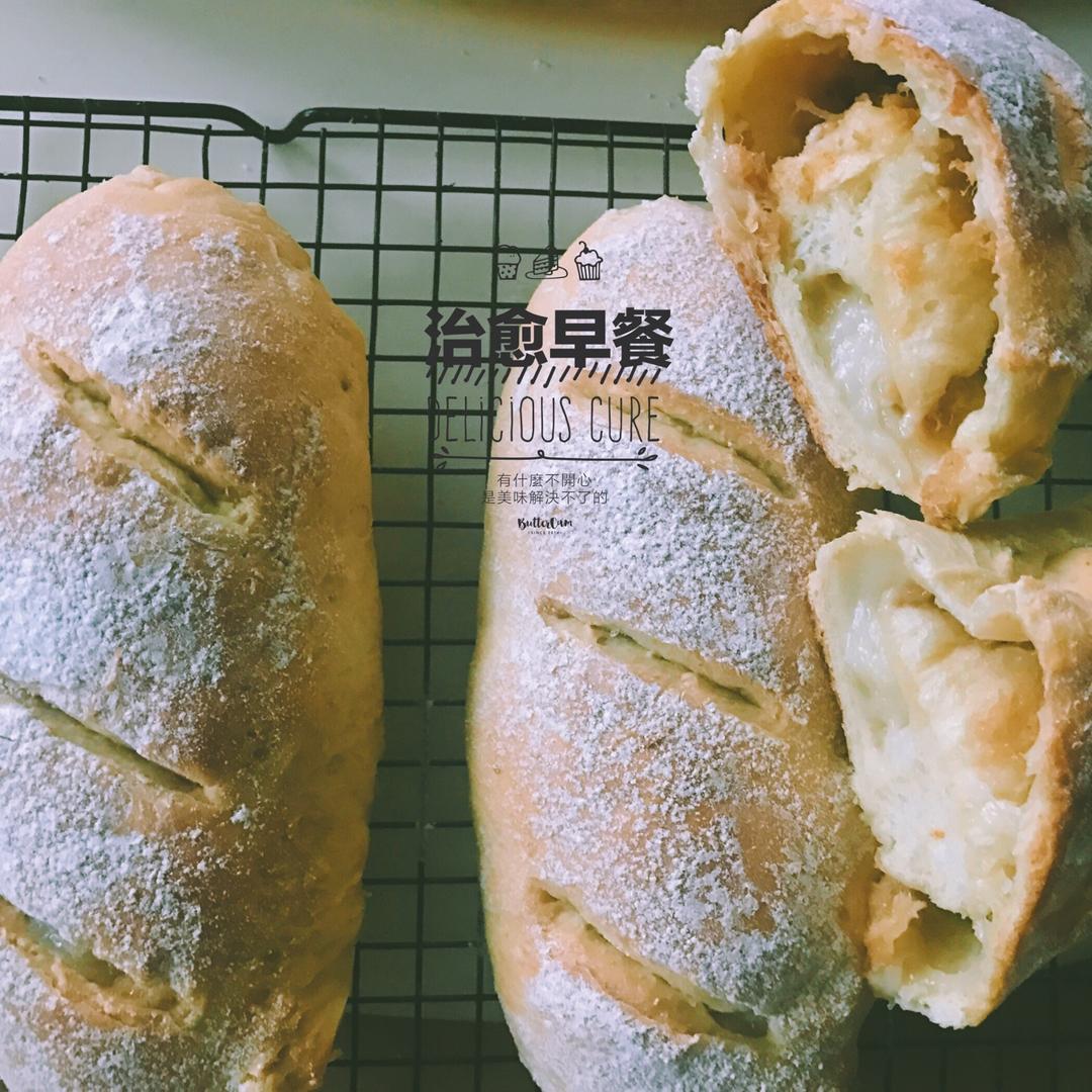 红豆/肉松麻薯软欧面包+石榴茶【曼食慢语】