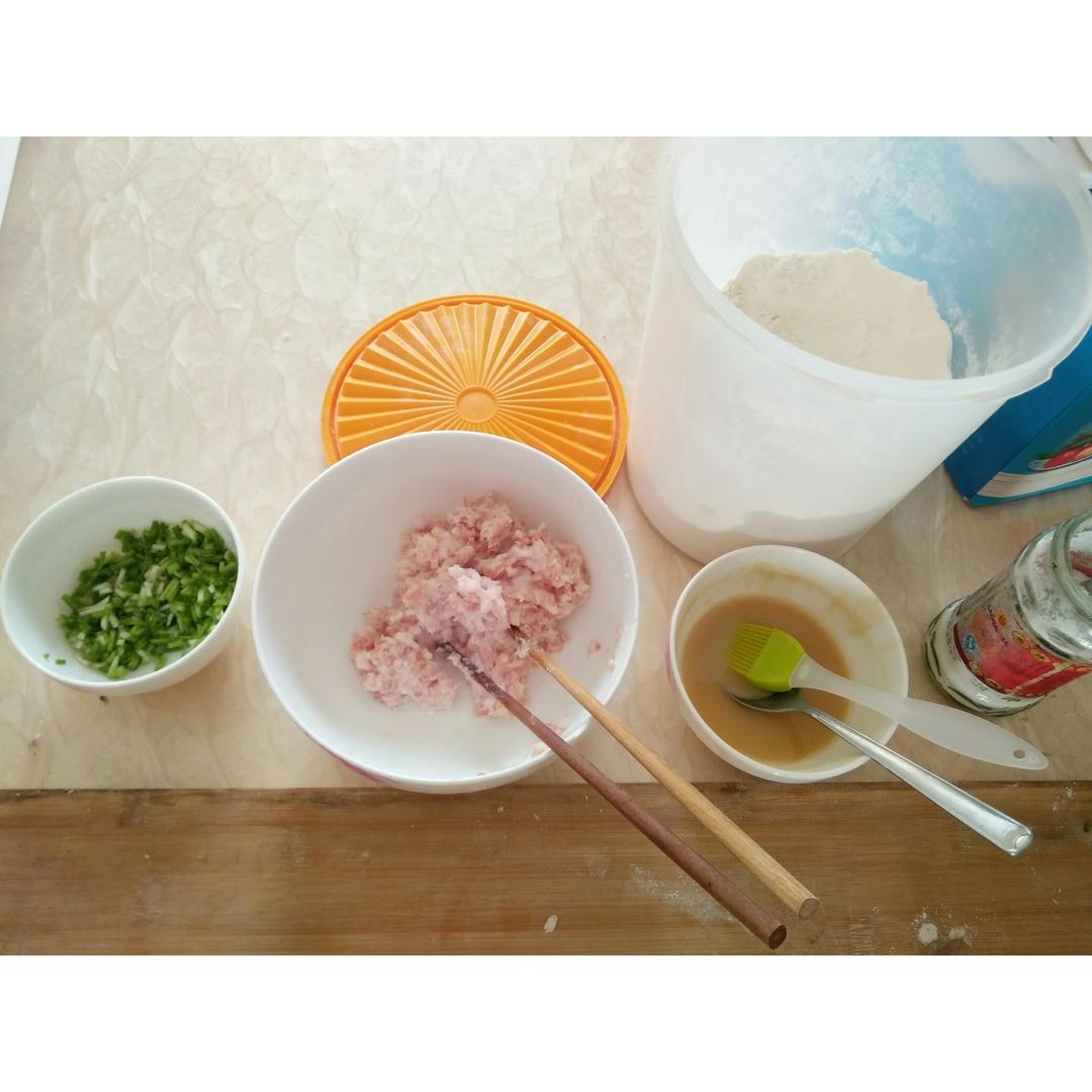 葱油饼（附详细步骤图）