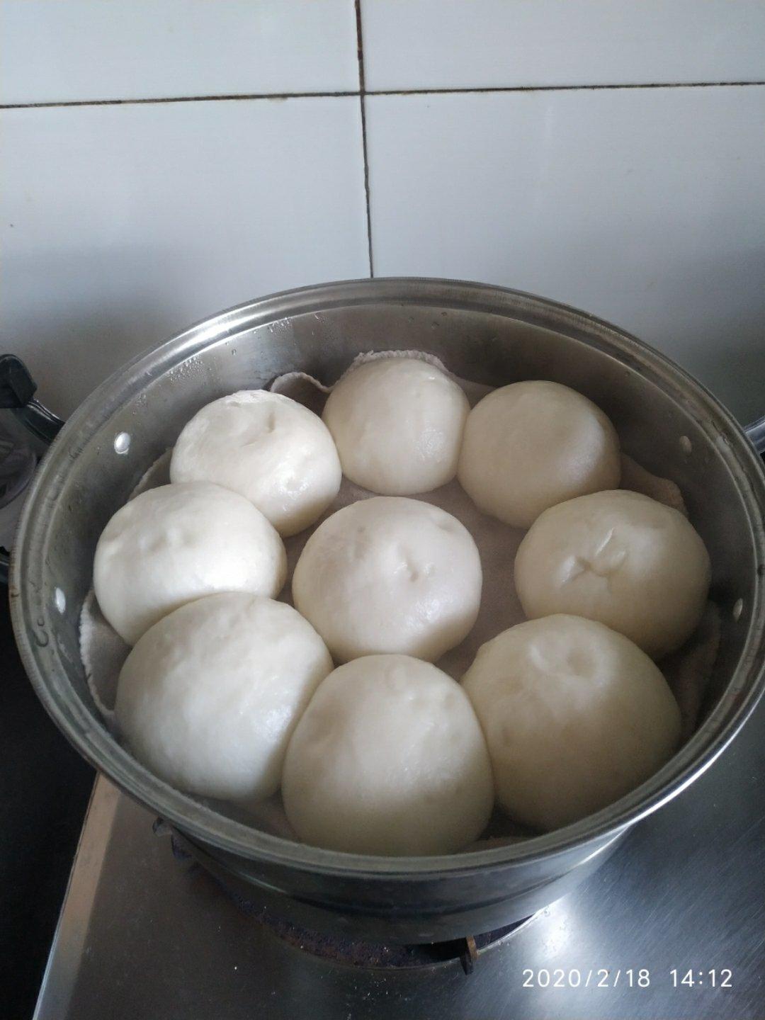 新手做馒头也能100%成功——附上非常详细的视频步骤（一次发酵法）