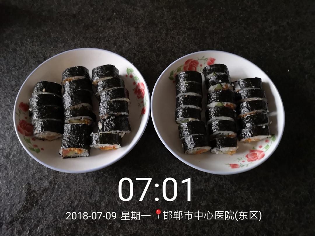 紫菜卷寿司