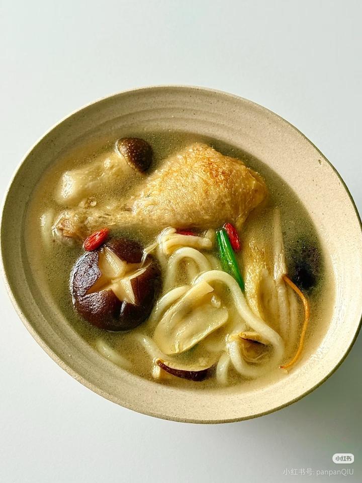 菌菇鸡汤乌冬面[转载]
