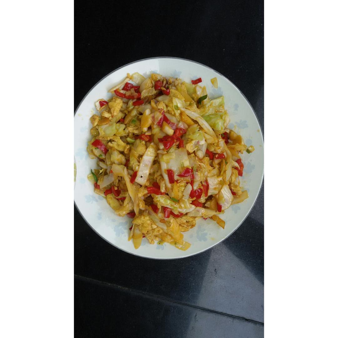 包菜粉丝炒鸡蛋