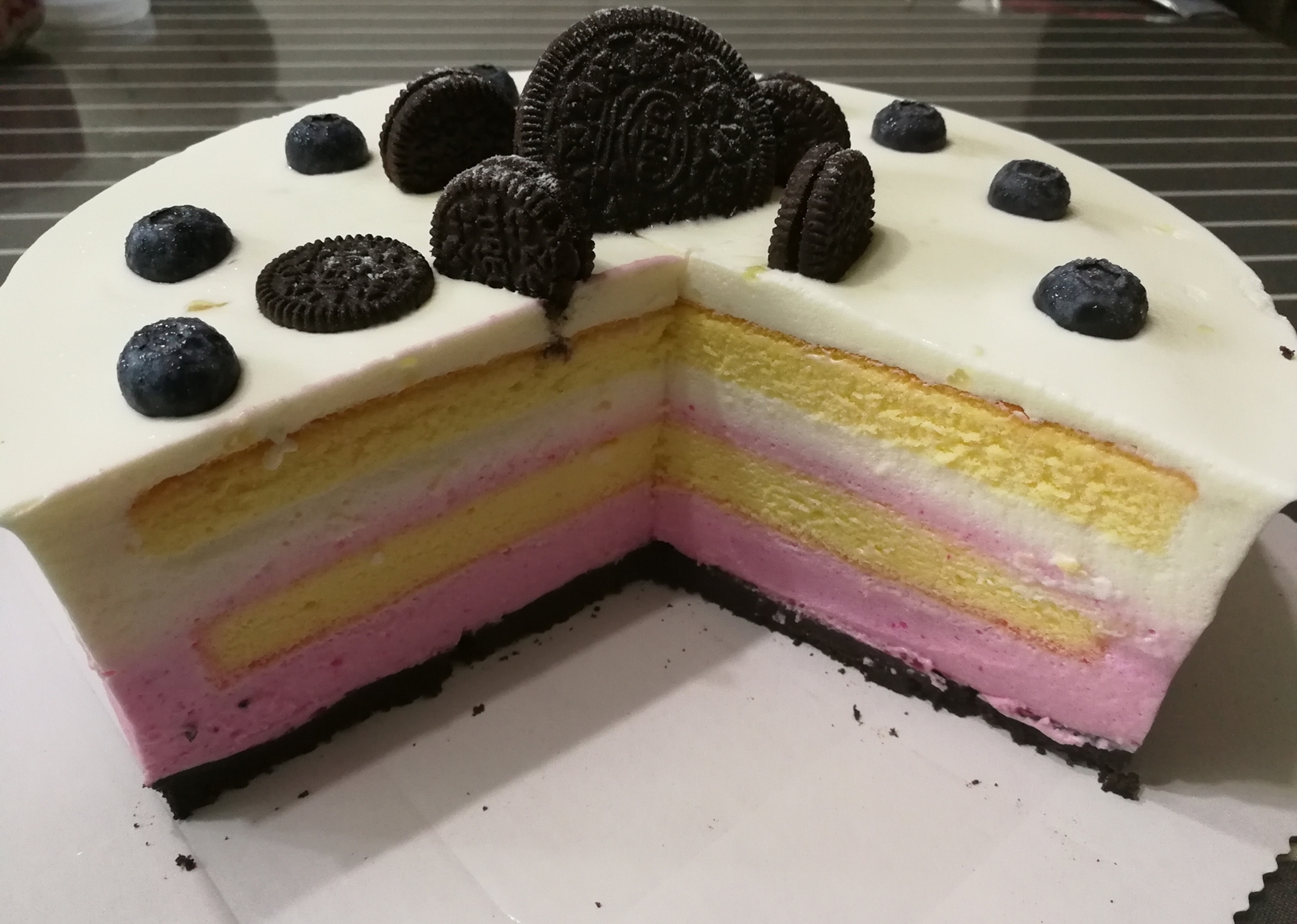 酸奶火龙果双色慕斯蛋糕（8寸圆）的做法