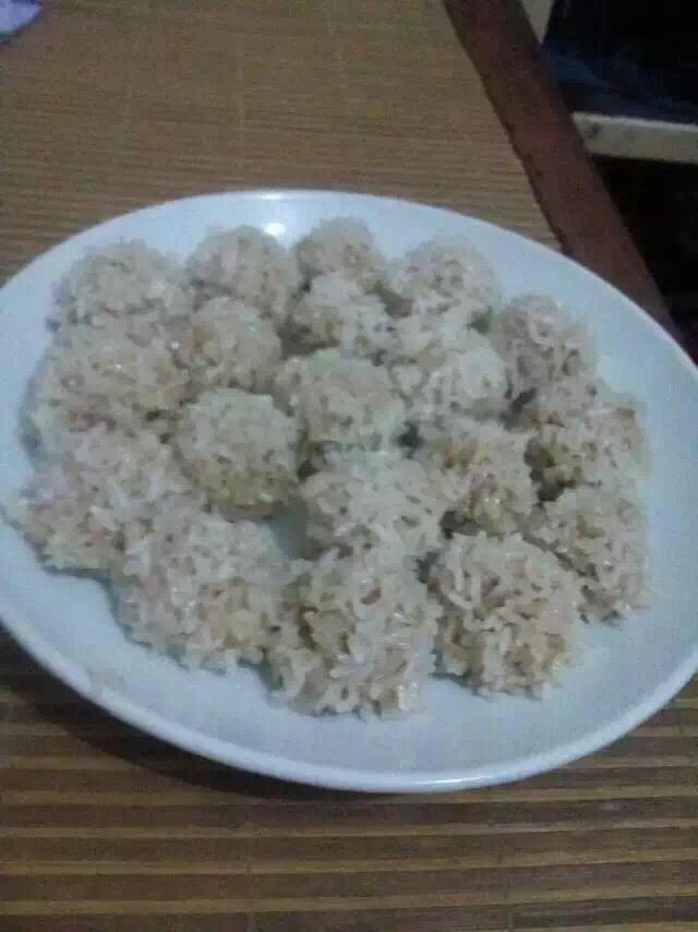蒸糯米丸子
