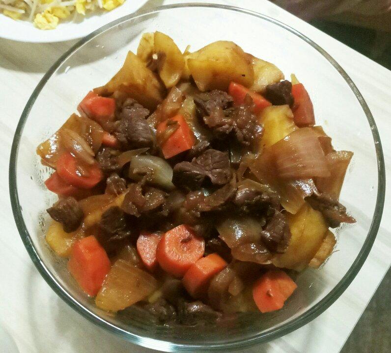 土豆炖牛肉