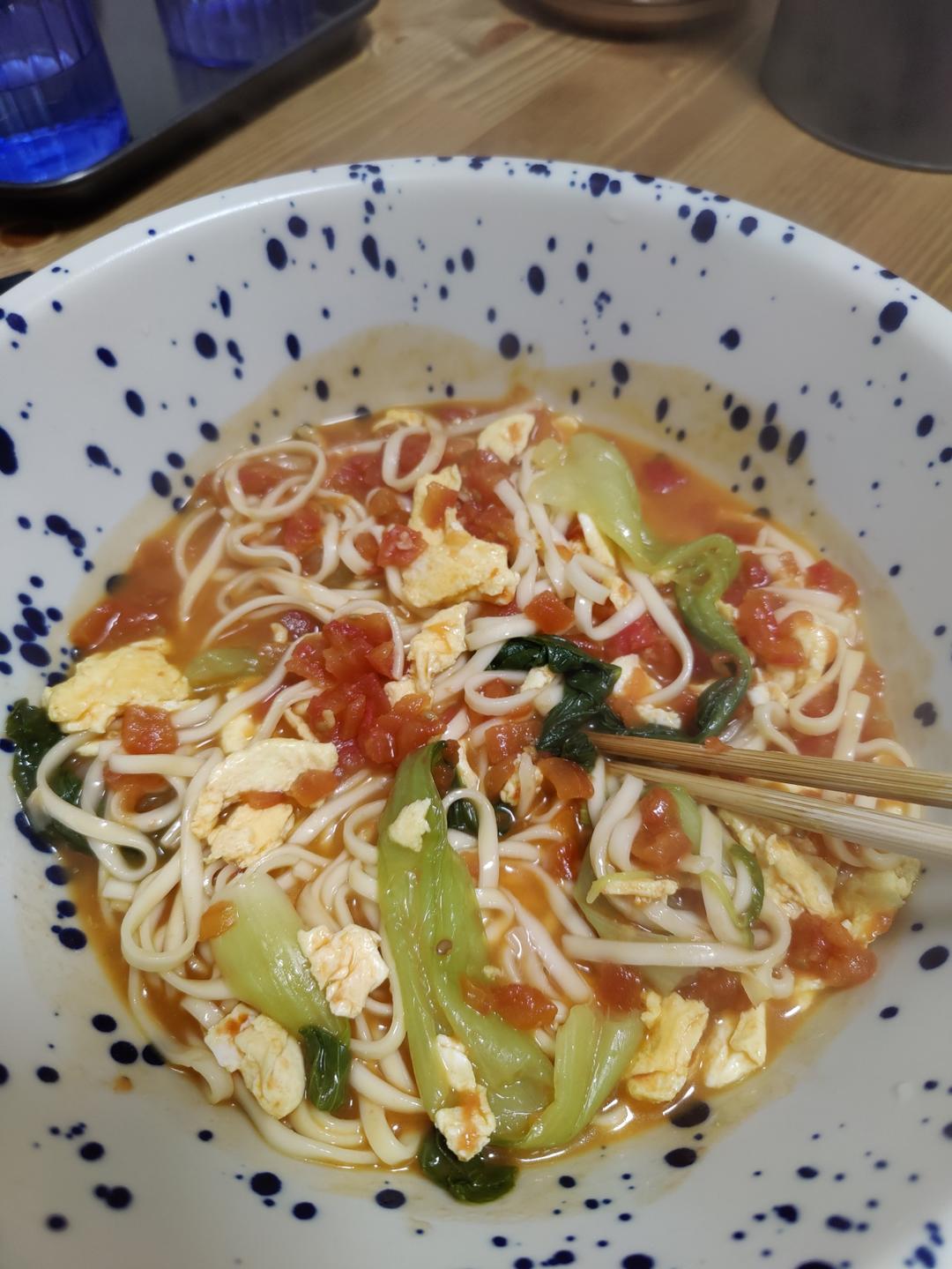 汤都要喝光的西红柿鸡蛋面