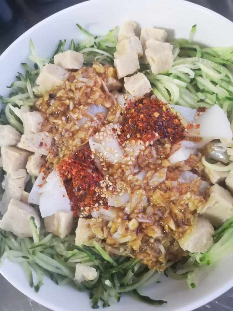 凉皮-家庭自制（告诉你自己做更劲道的秘诀）