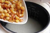 酱肉土豆焖饭的做法 步骤5