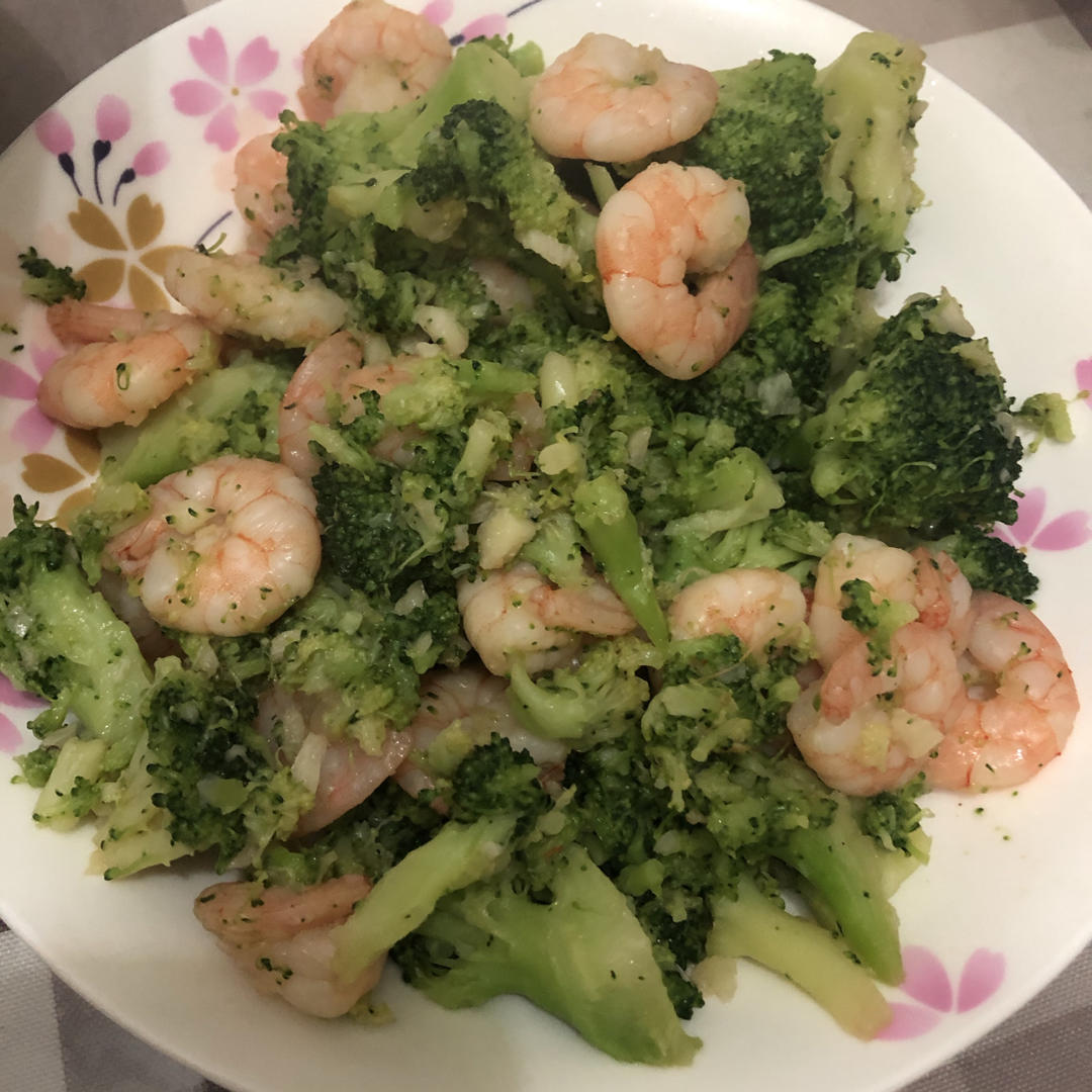 虾仁炒西兰花