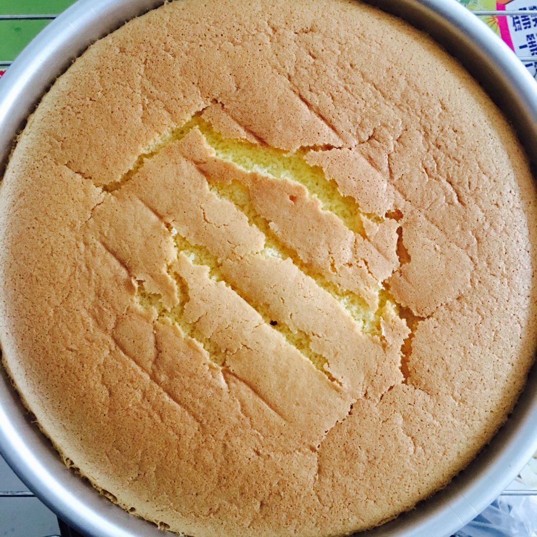 烤箱做蛋糕（戚风蛋糕的做法）