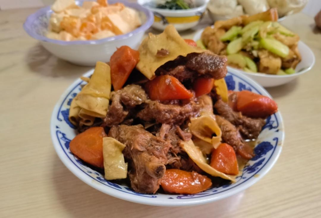 🐑广东人入冬必食！腐乳羊肉煲！好食到lam lam利🔥