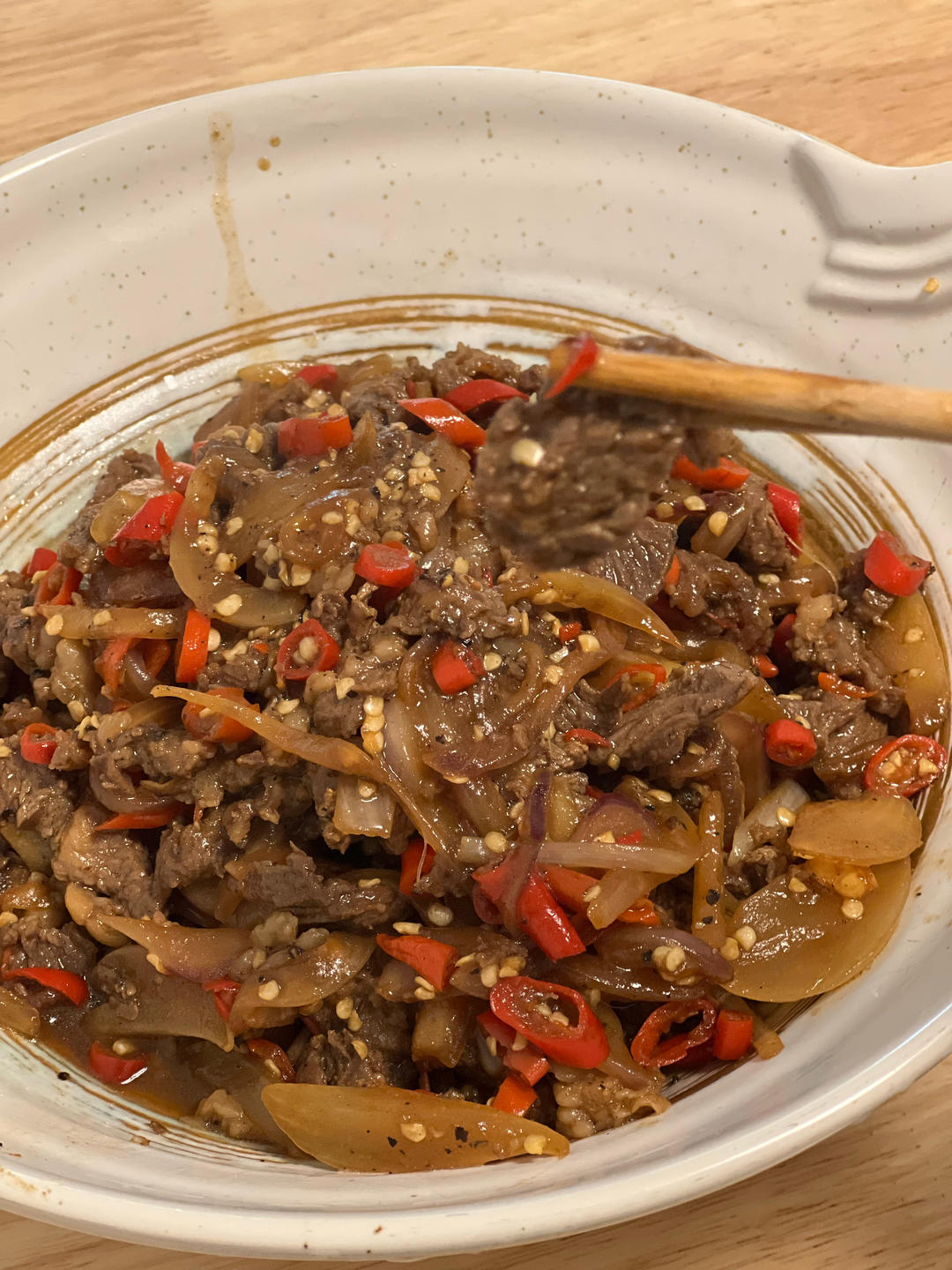 小炒牛肉（肉嫩味香）