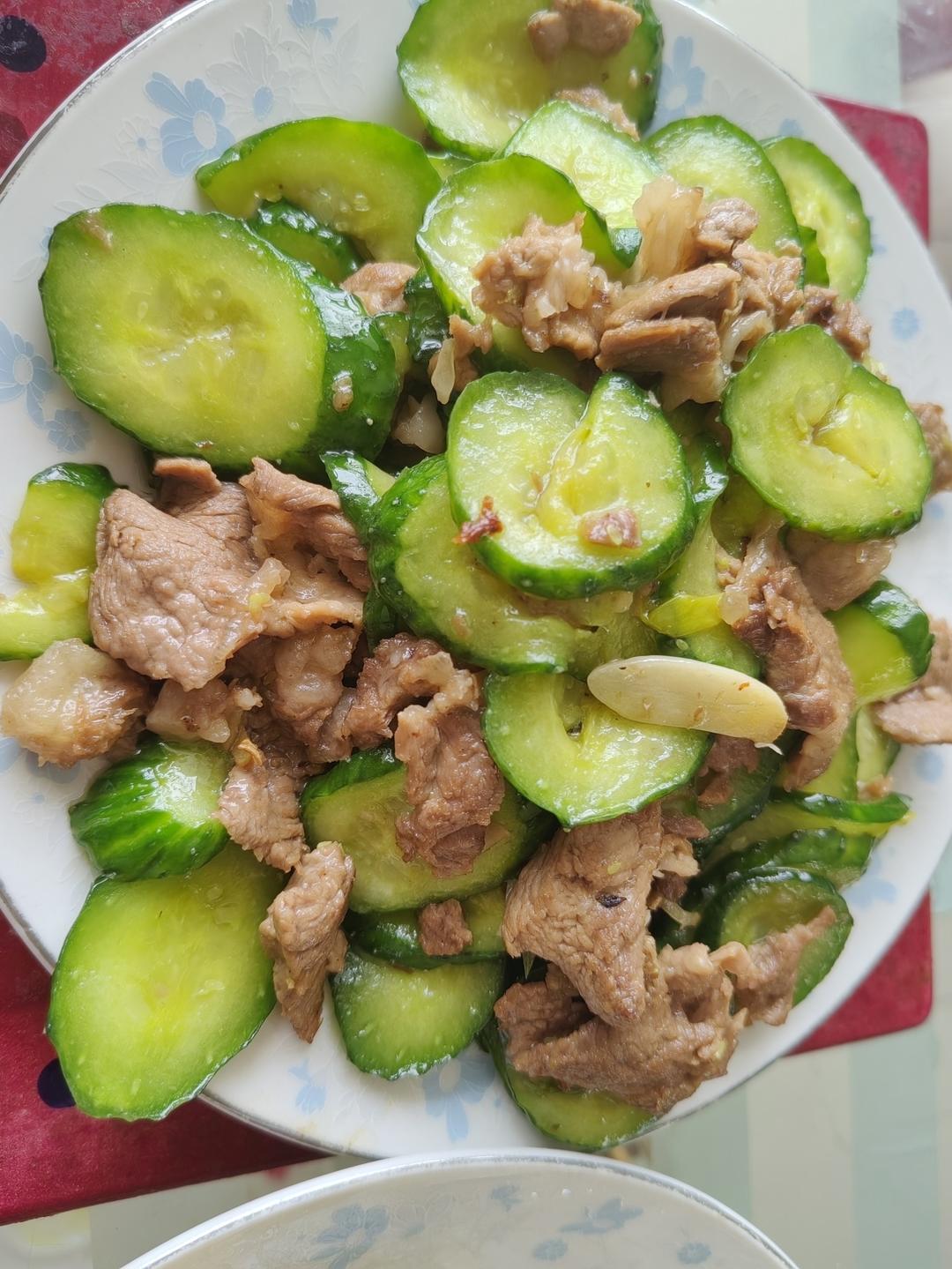 脆黄瓜炒肉