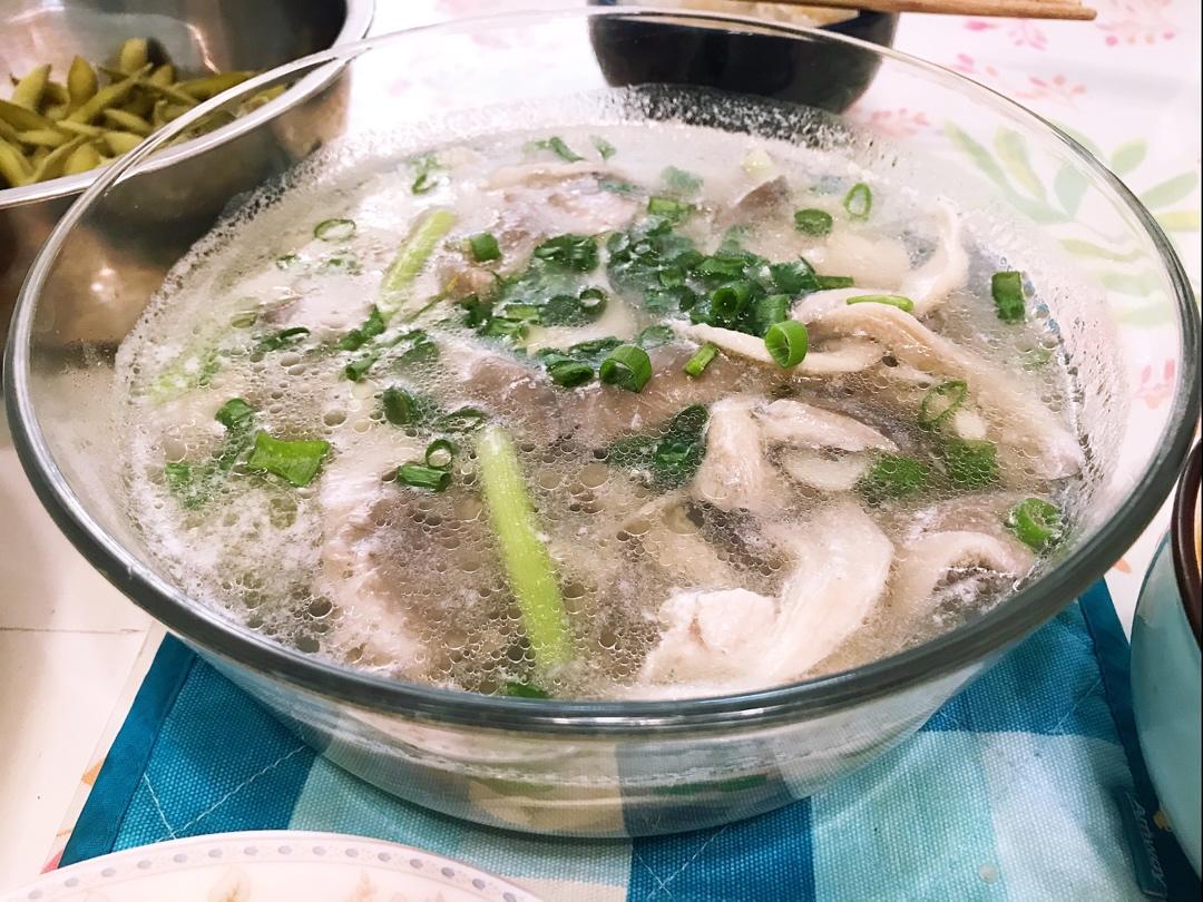 平菇肉片汤
