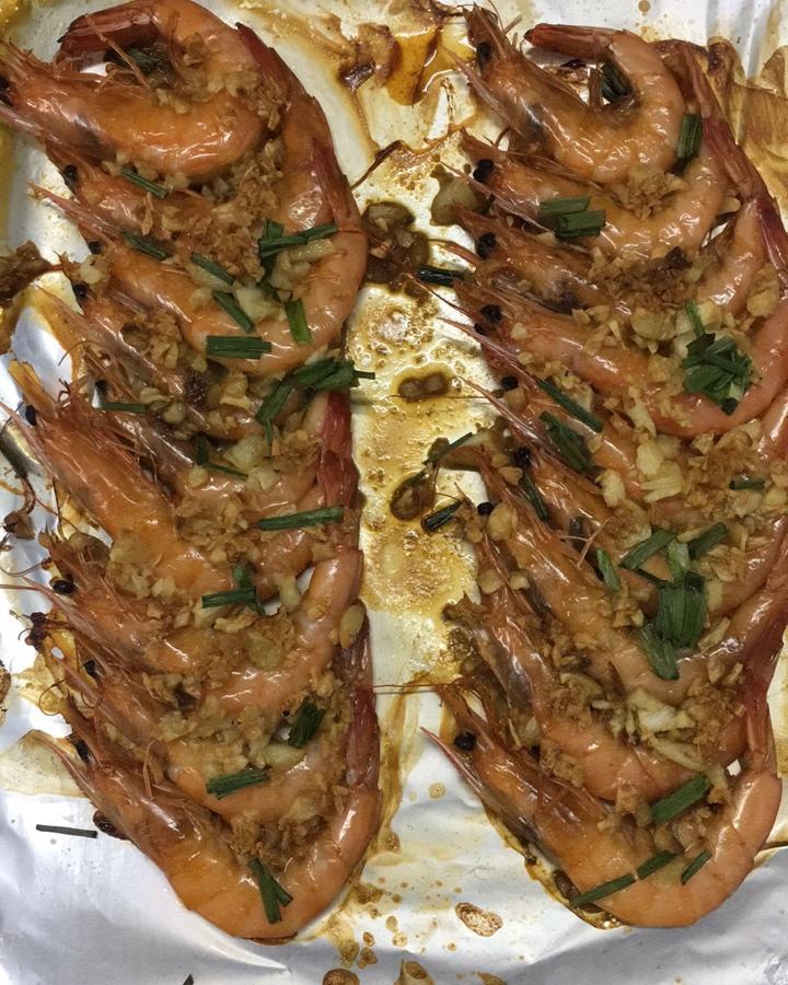 蒜蓉烤大虾