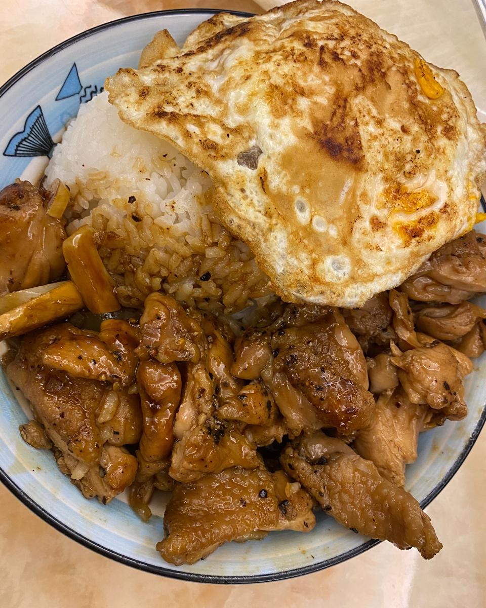 照烧鸡腿饭