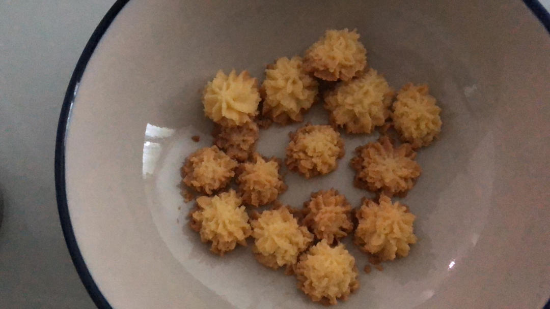 酥酥的黄油曲奇