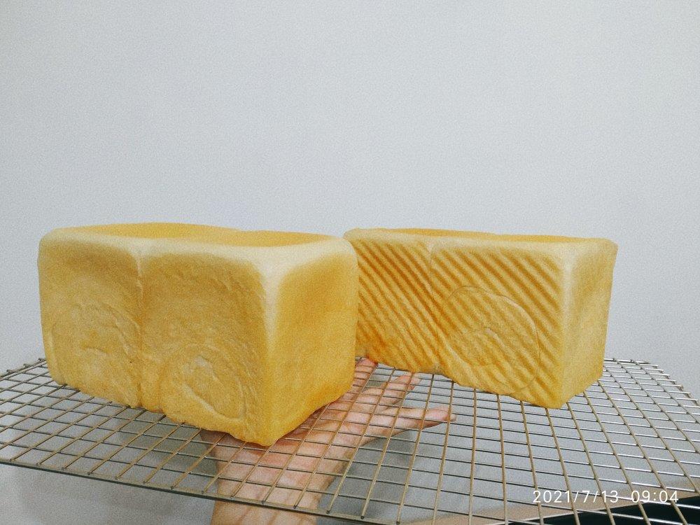 纯芯方吐司 / 80%含水量