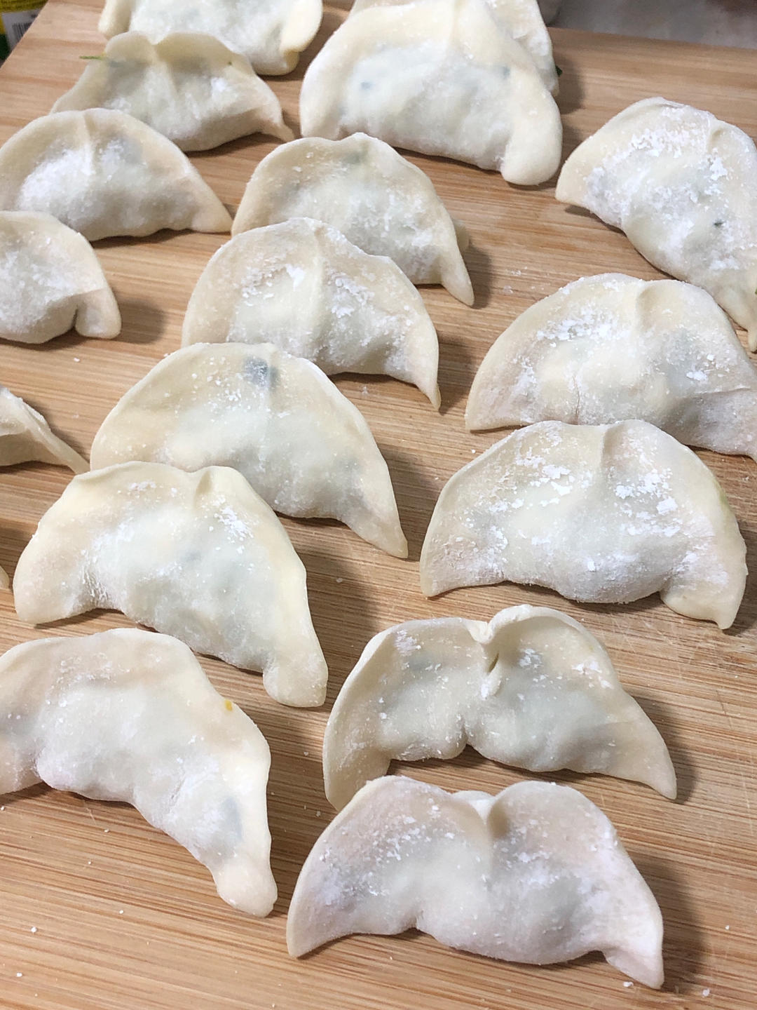 槐花三鲜饺子