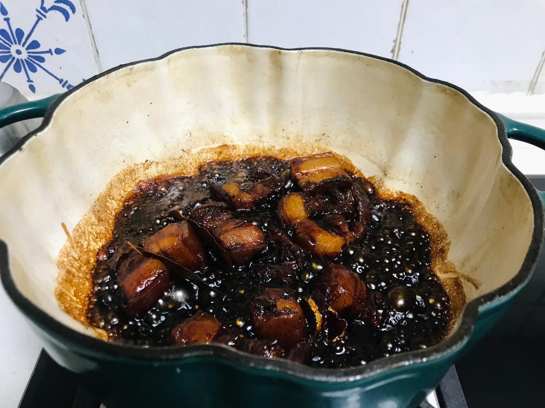 不焯水不放油的家常红烧肉