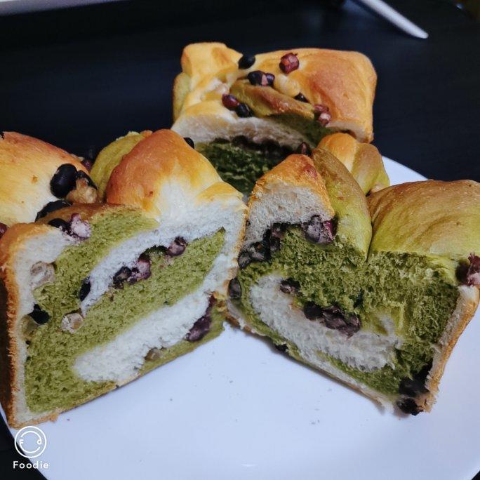 抹茶蜜豆吐司
