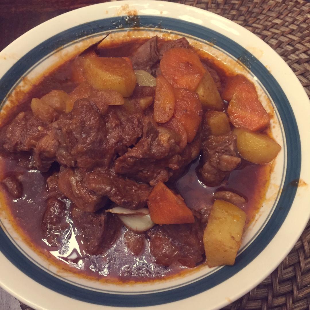 番茄土豆炖牛腩