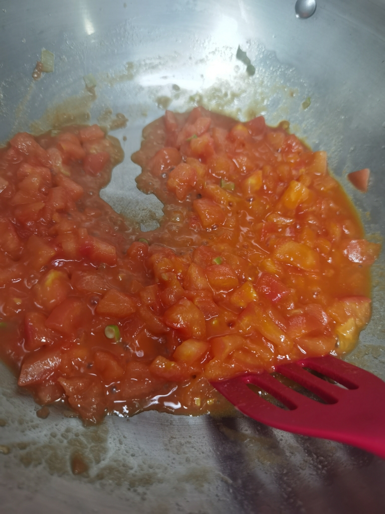 番茄牛肉面的做法 步骤4
