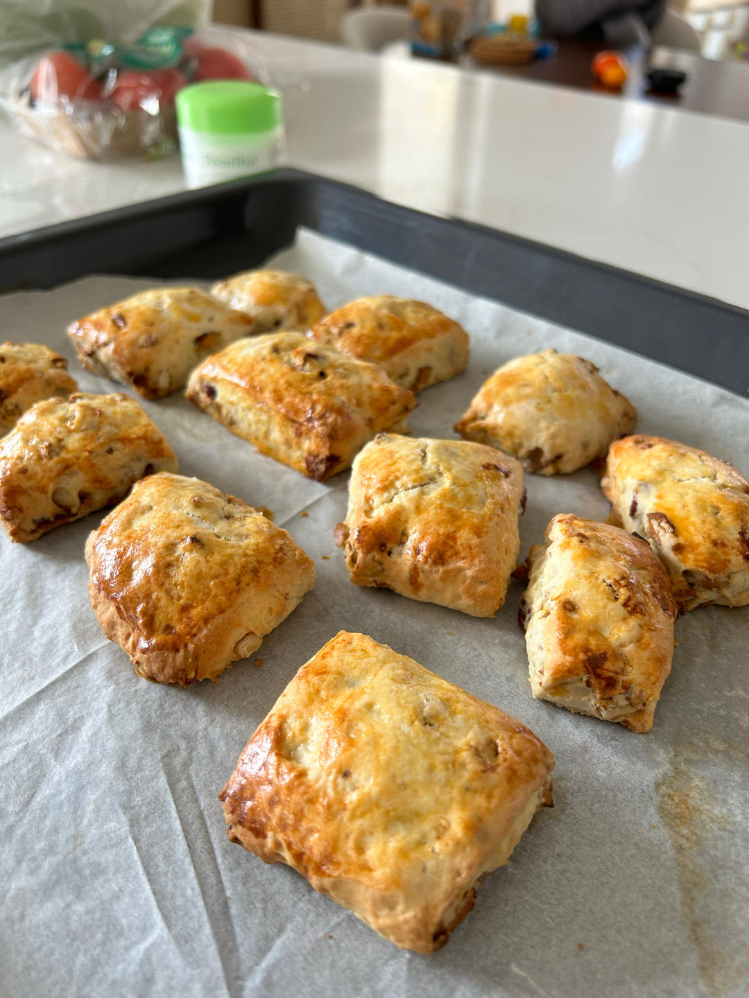 消耗淡奶油的司康