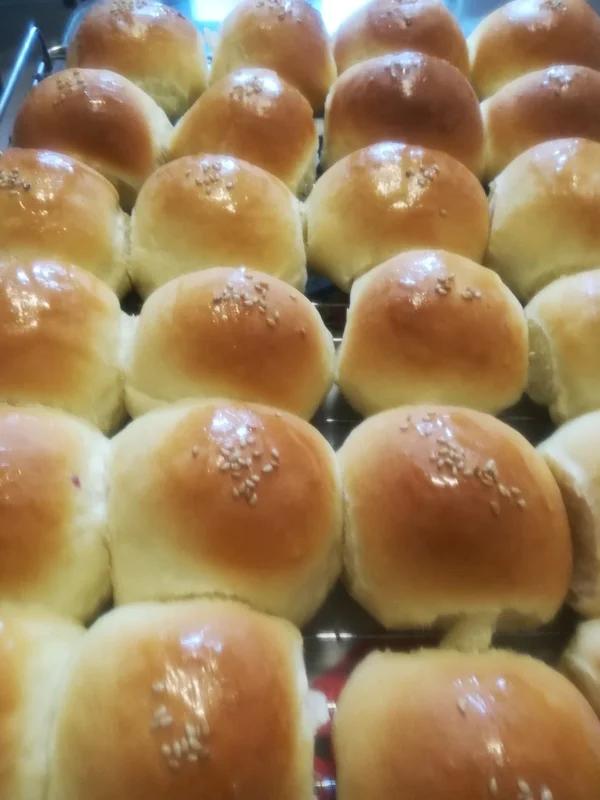 爆浆芋泥小餐包