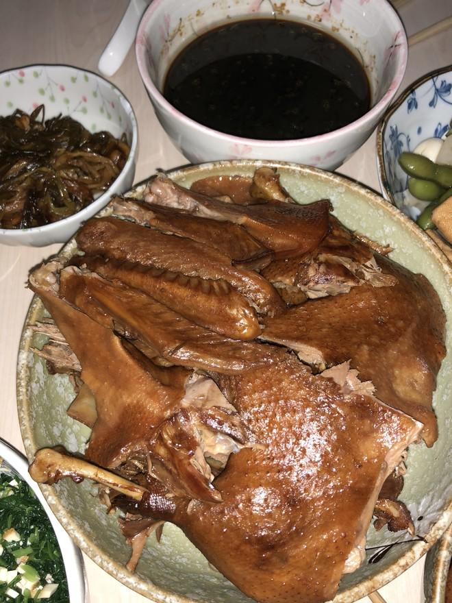 冰糖丁香酱鸭的做法