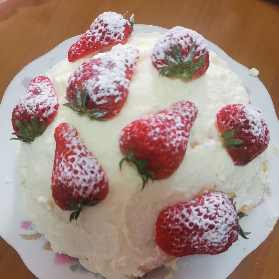 网红草莓蛋糕🍓轻松做出美味的草莓蛋糕