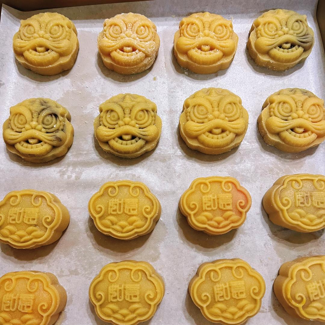 50克广式月饼的做法